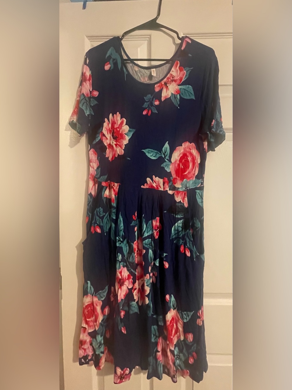 Floral Navy Short-Sleeve Women's Top